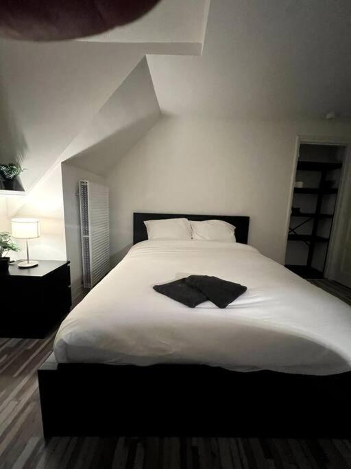 Room 404 - Eindhoven - By T&S. Kültér fotó